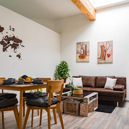 Apartmentfinke 3 An Der Messe Friedrichshafen Bagian luar foto