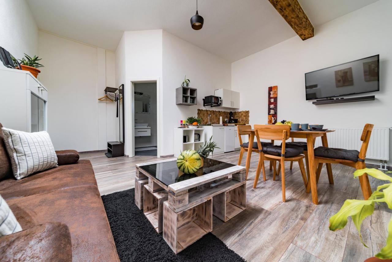 Apartmentfinke 3 An Der Messe Friedrichshafen Bagian luar foto